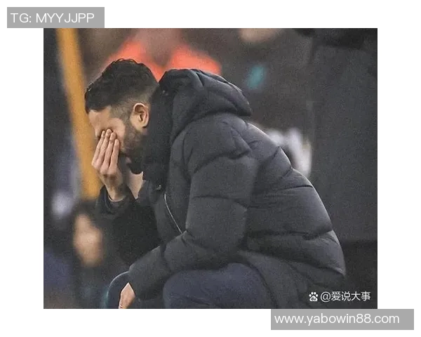 布莱顿主帅回应曼联传闻强调尊重阿莫林并表示不宜讨论此事 布莱顿主帅回应曼联传闻强调尊重阿莫林并表示不宜讨论此事