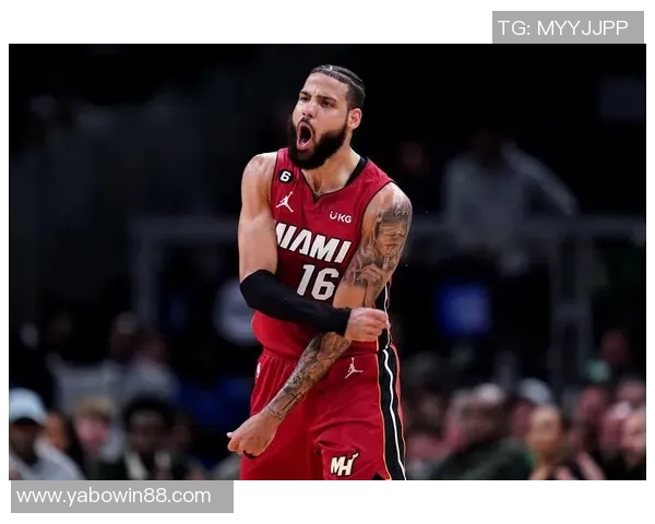 马丁坚定信念无论位置进球终将到来全力以赴展现拼搏精神