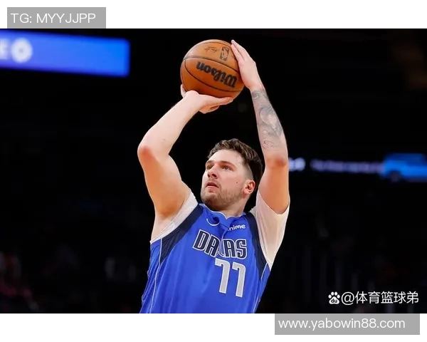 东契奇开赛前四场狂砍165分创队史纪录里夫斯以143分并列第四位 东契奇开赛前四场狂砍165分创队史纪录里夫斯以143分并列第四位